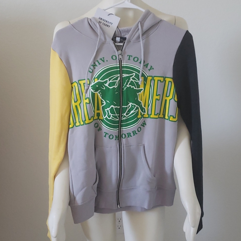 NWT Hoodie for fall